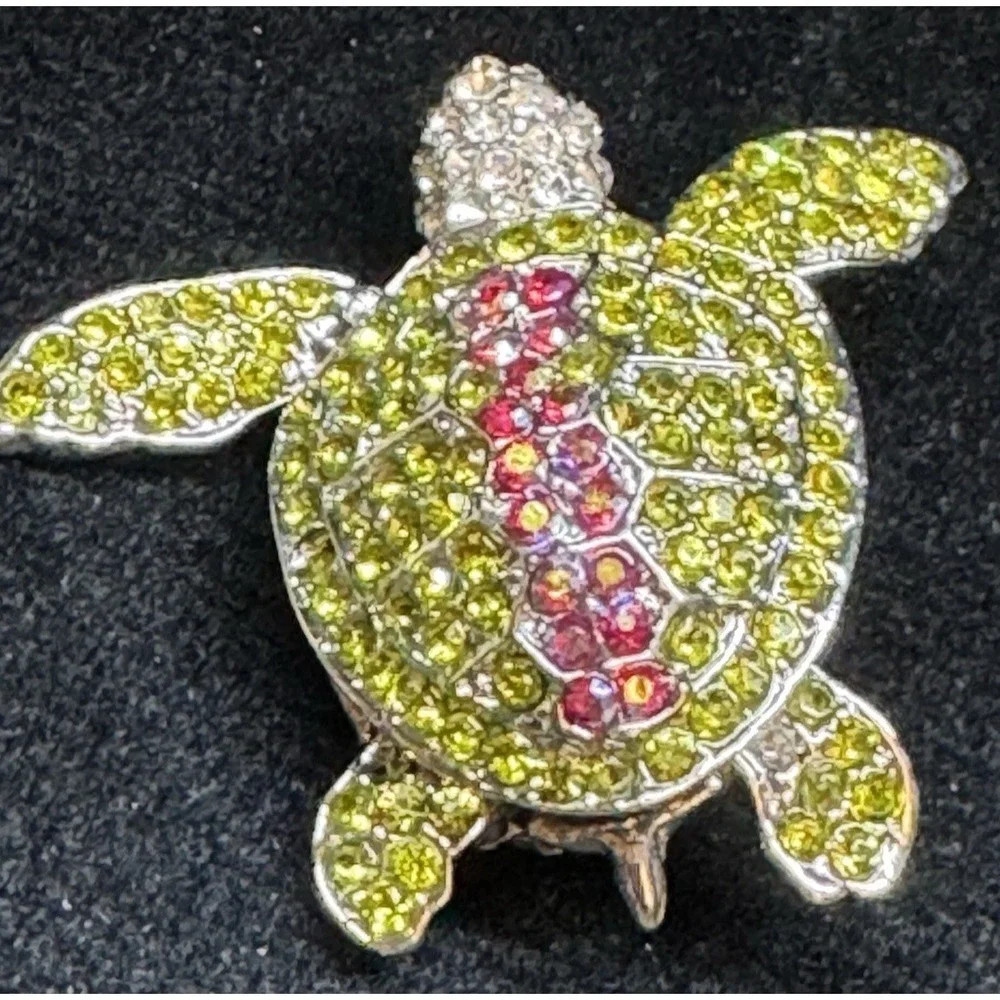 Vintage Sea Turtle Rhinestone Brooch Green Pink Crystal‎ Figural Animal Jewelry